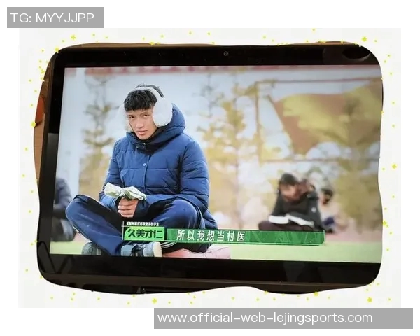 郭昊文：从青涩少年到篮球场上的璀璨新星，未来无限可能的追梦之旅